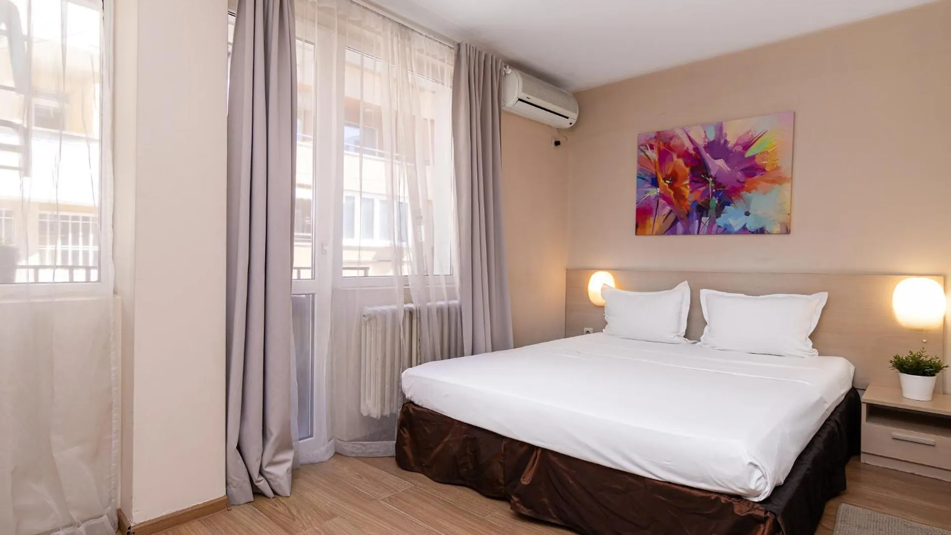 Family Hotel Madrid Σόφια