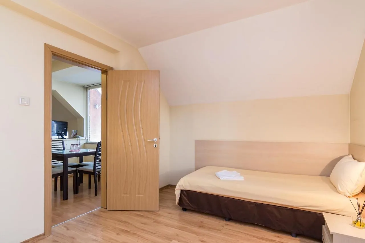 Family Hotel Madrid Σόφια