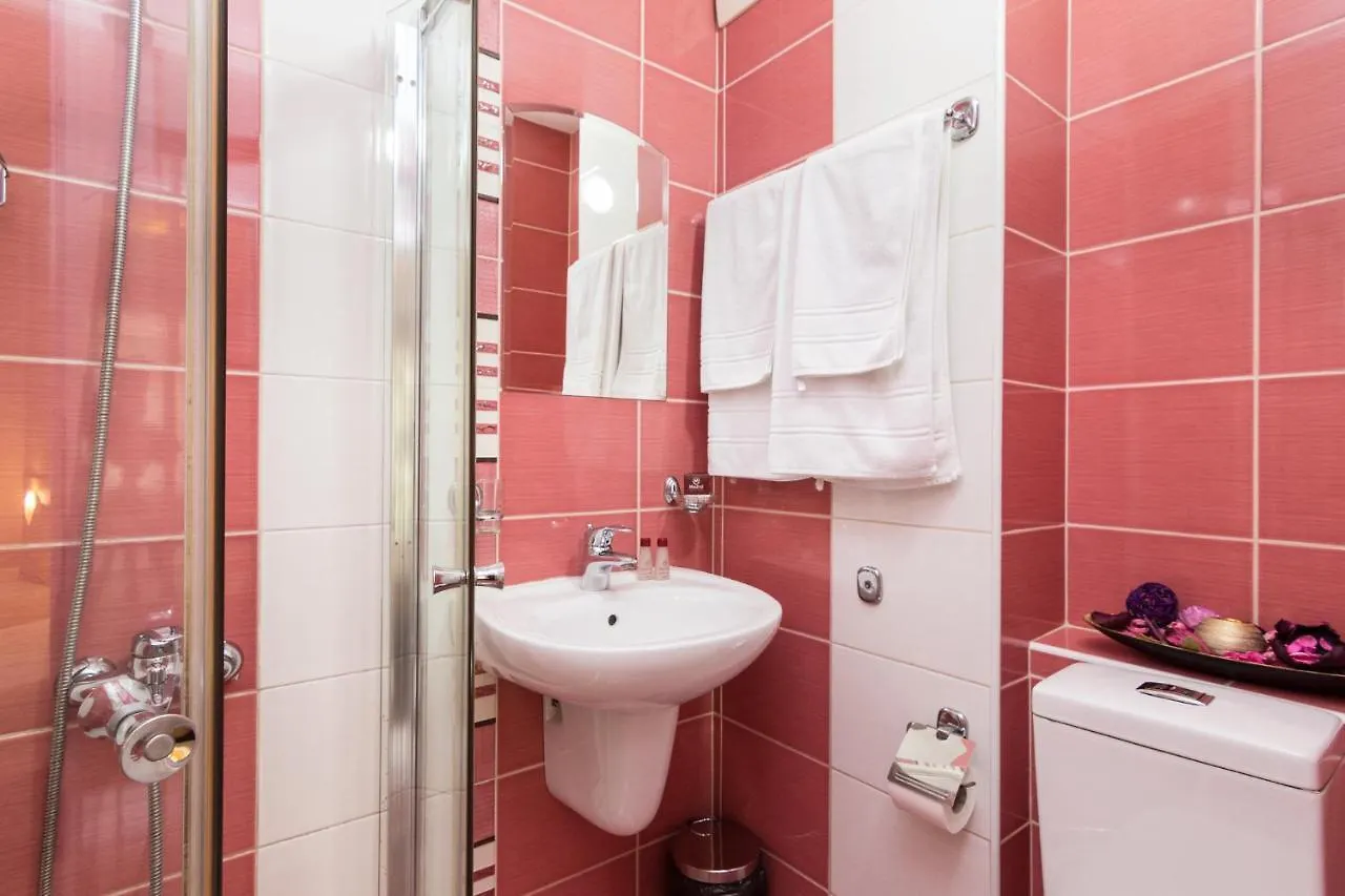 Family Hotel Madrid Sofia