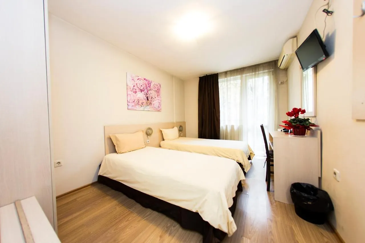 Family Hotel Madrid Sofia