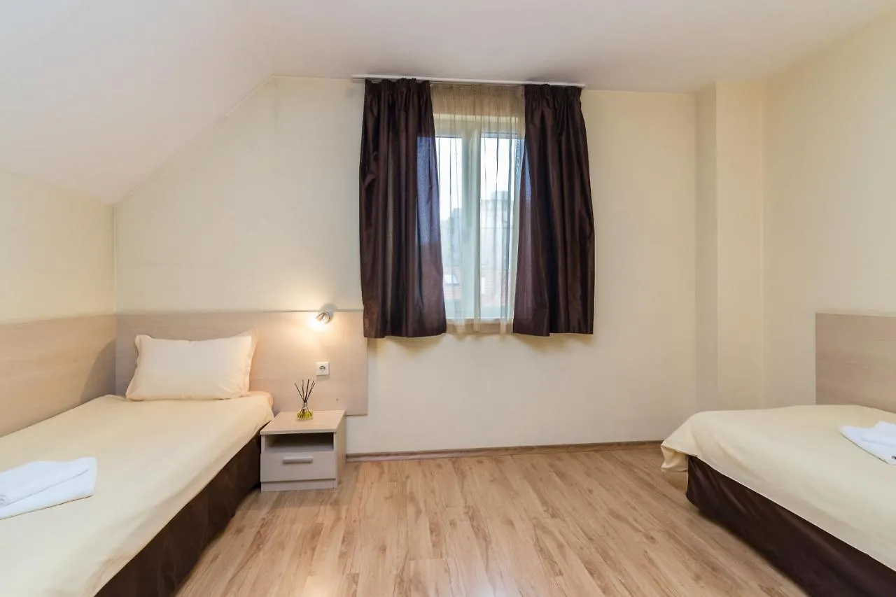 Family Hotel Madrid Sofia